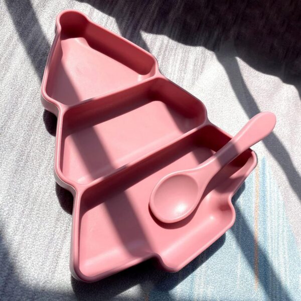 Suction Plates Silicone Grip Dish, Suction Plate, Divided Plate, Children Tableware Suction Cup Design Christmas Tree Shape Self Feeding Cute Toddler Plates Beige - Image 2
